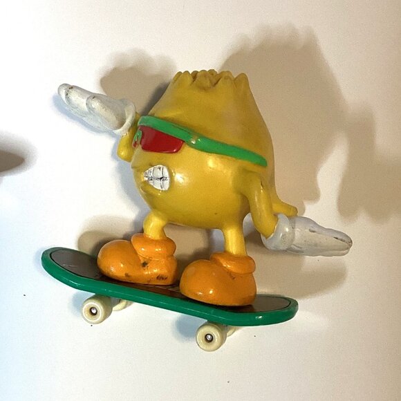 Tech Deck Blast Board Skateboards & 4 Magnetic Figures Toys Collectable - Picture 4 of 14